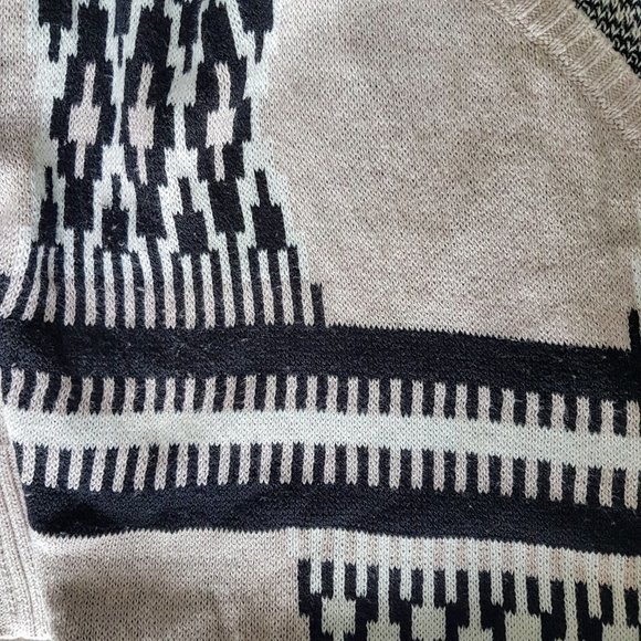 AEO hi-lo open cardigan - shrug with fringe - Picture 4 of 4